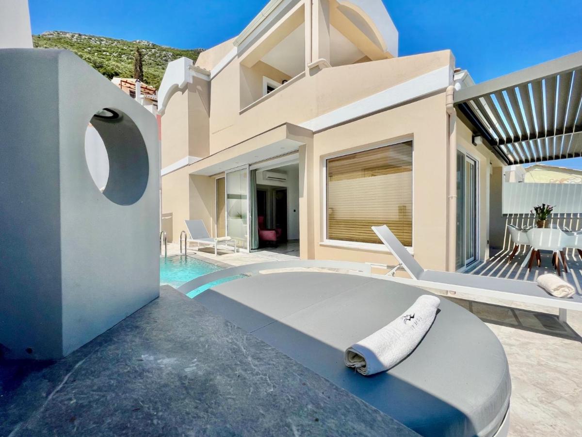 Luxury Villa Barbati Sun With Private Pool By Dadovillas Экстерьер фото